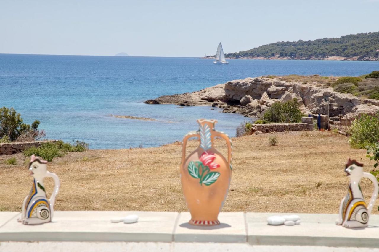 Aroura Homes 4Br Beachfront Villa Spétses Zewnętrze zdjęcie