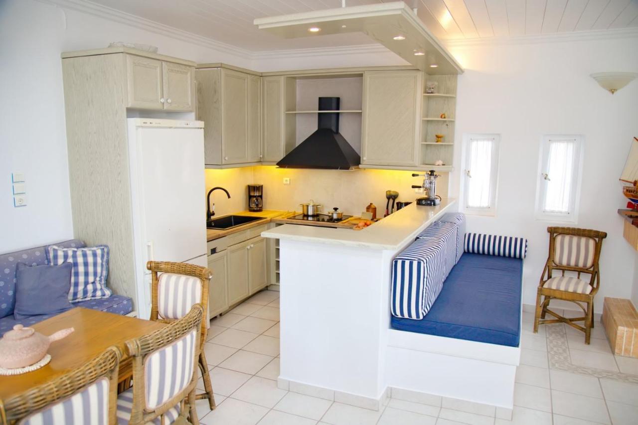 Aroura Homes 4Br Beachfront Villa Spétses Zewnętrze zdjęcie
